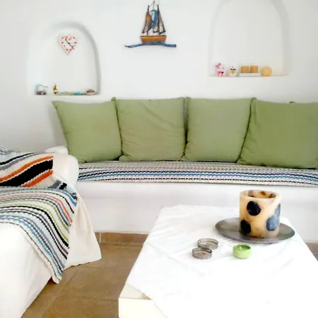 Cheerful 2 Bedroom With Pool. * Parikia (Paros)
